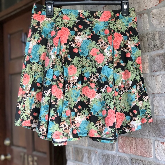 Relished Dresses & Skirts - Floral Fixation Skirt